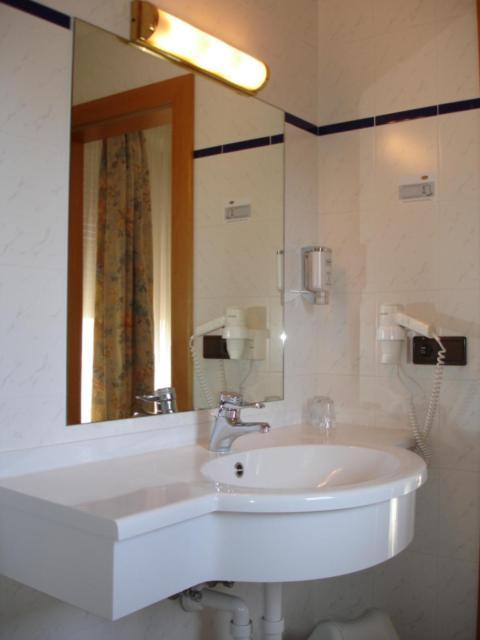 Hotel Ploseblick Natz-Schabs Номер фото