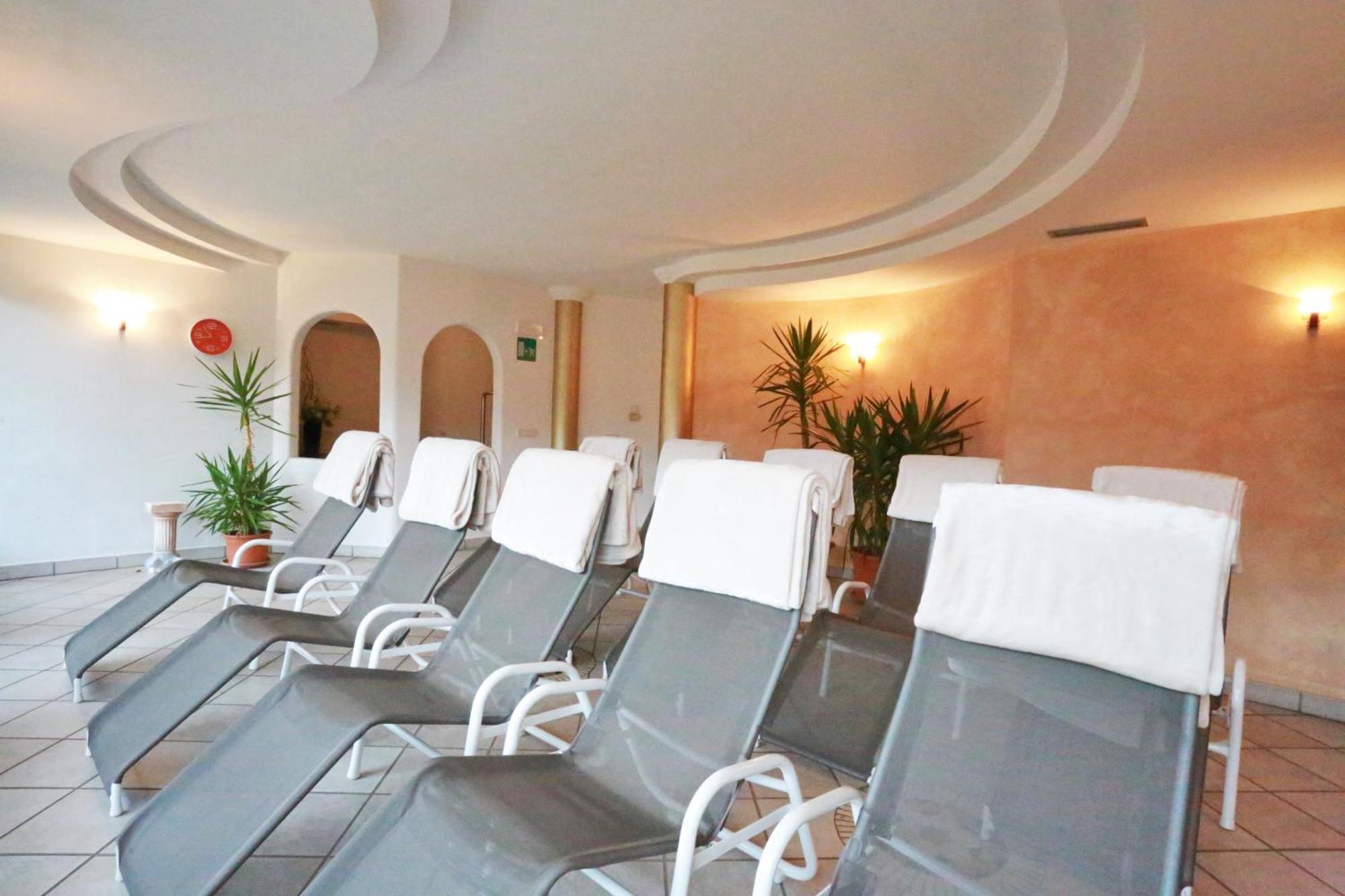 Hotel Ploseblick Natz-Schabs Экстерьер фото